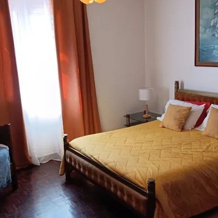 Familia Dehoux 卡马查