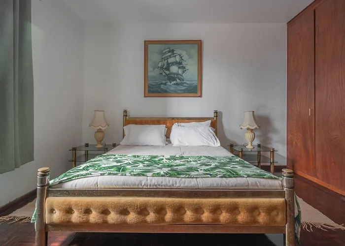 Familia Dehoux アパート