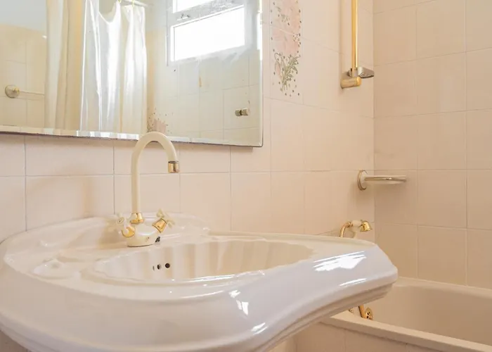 Familia Dehoux アパート