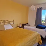 Familia Dehoux Apartman Camacha