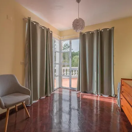 شقة Familia Dehoux Camacha (Madeira)