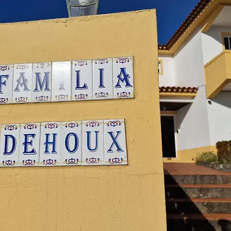 Familia Dehoux Апартаменты *